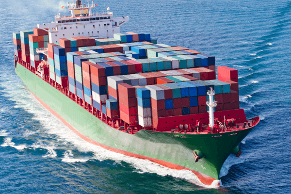 海运到美国一般多少钱一吨？